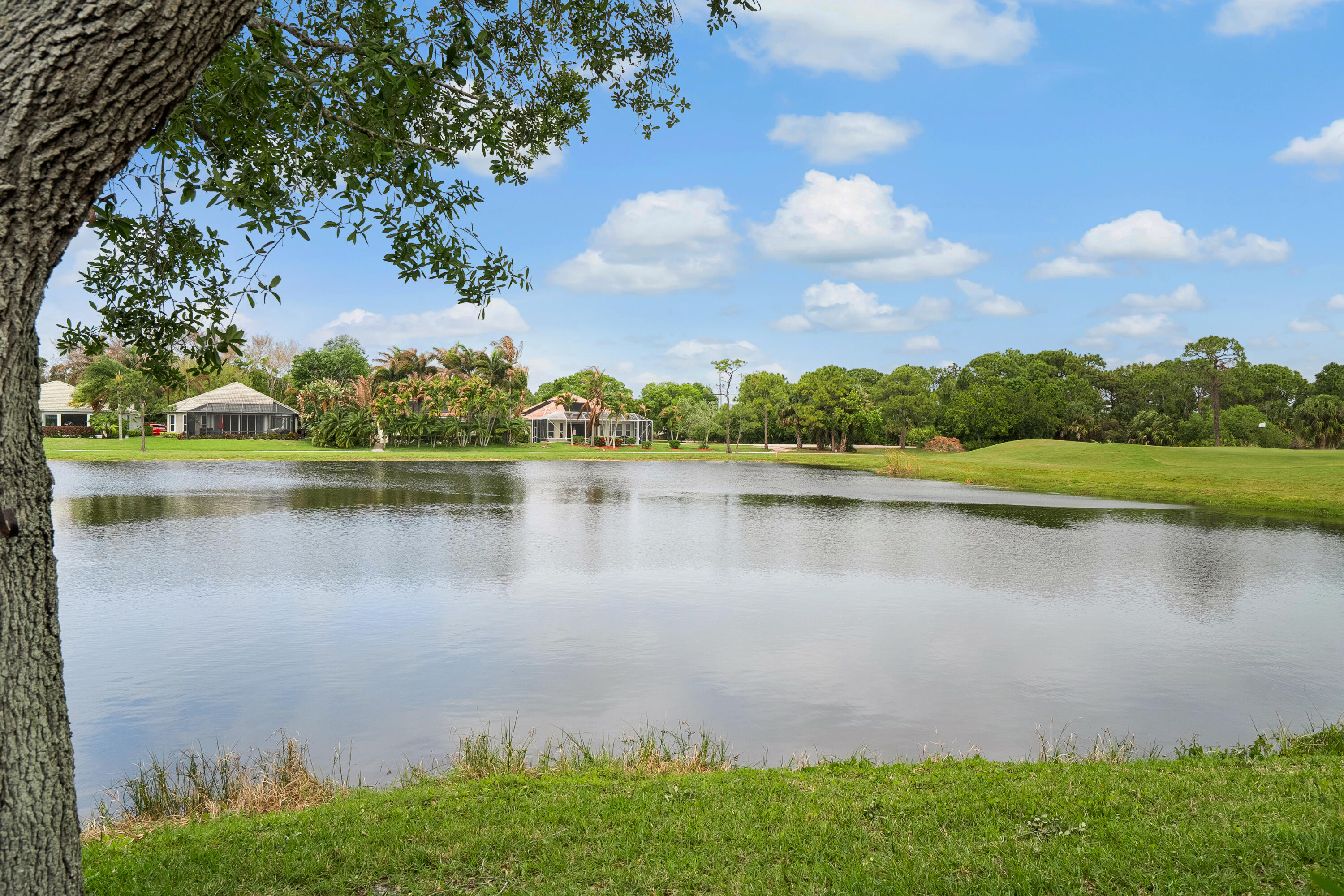 JENSEN BEACH COUNTRY CLUB - Residential