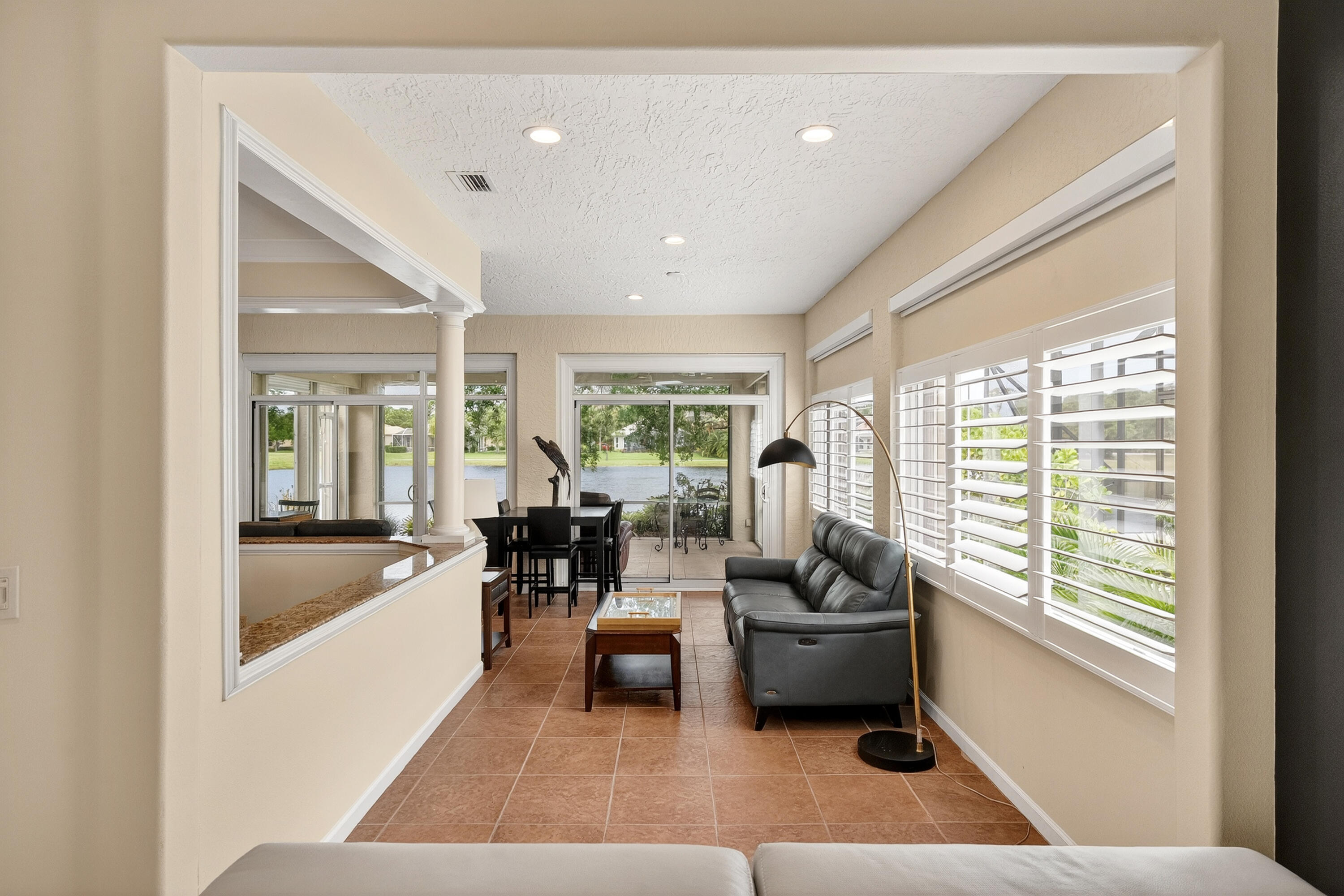 JENSEN BEACH COUNTRY CLUB - Residential