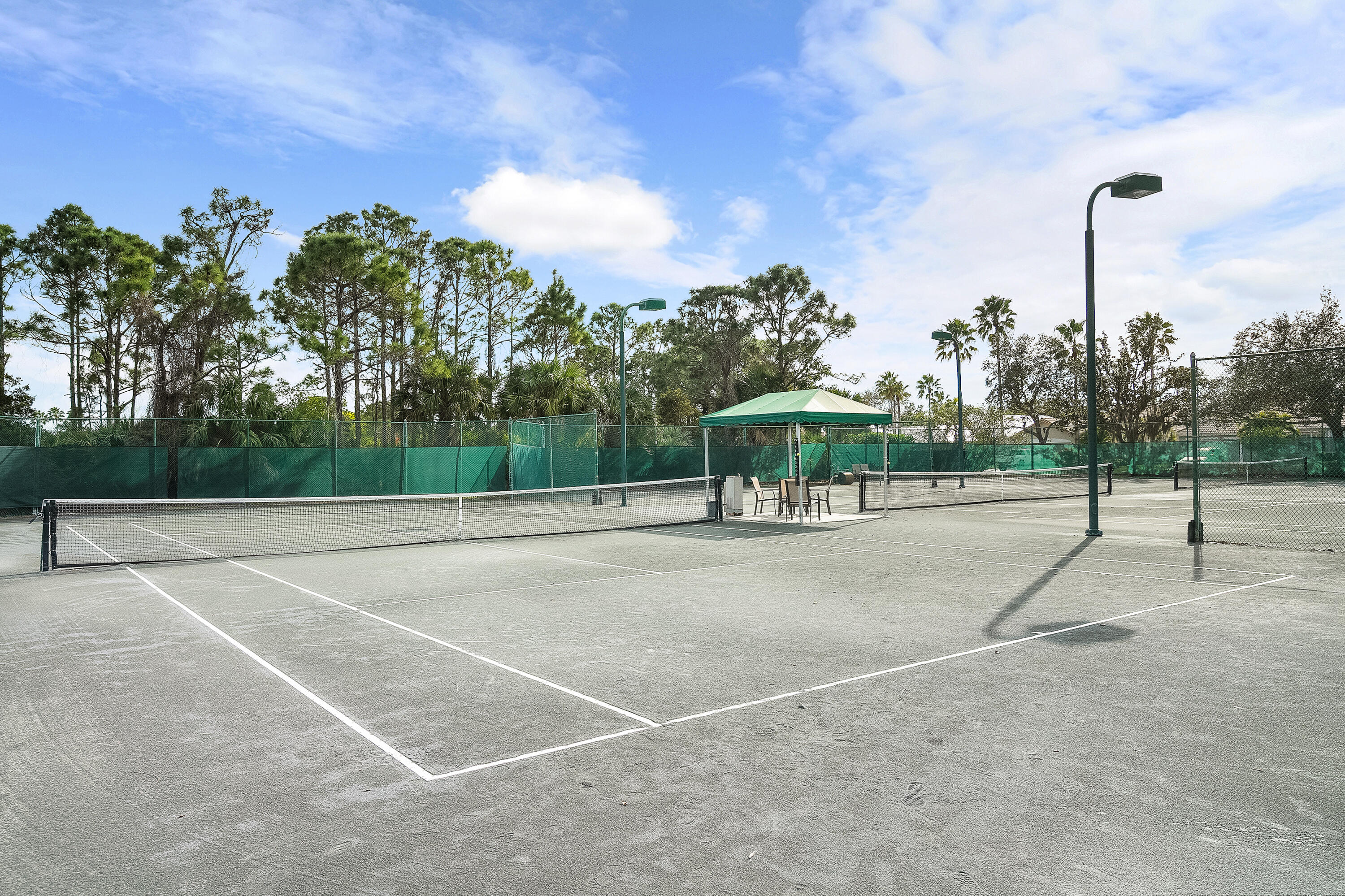 JENSEN BEACH COUNTRY CLUB - Residential