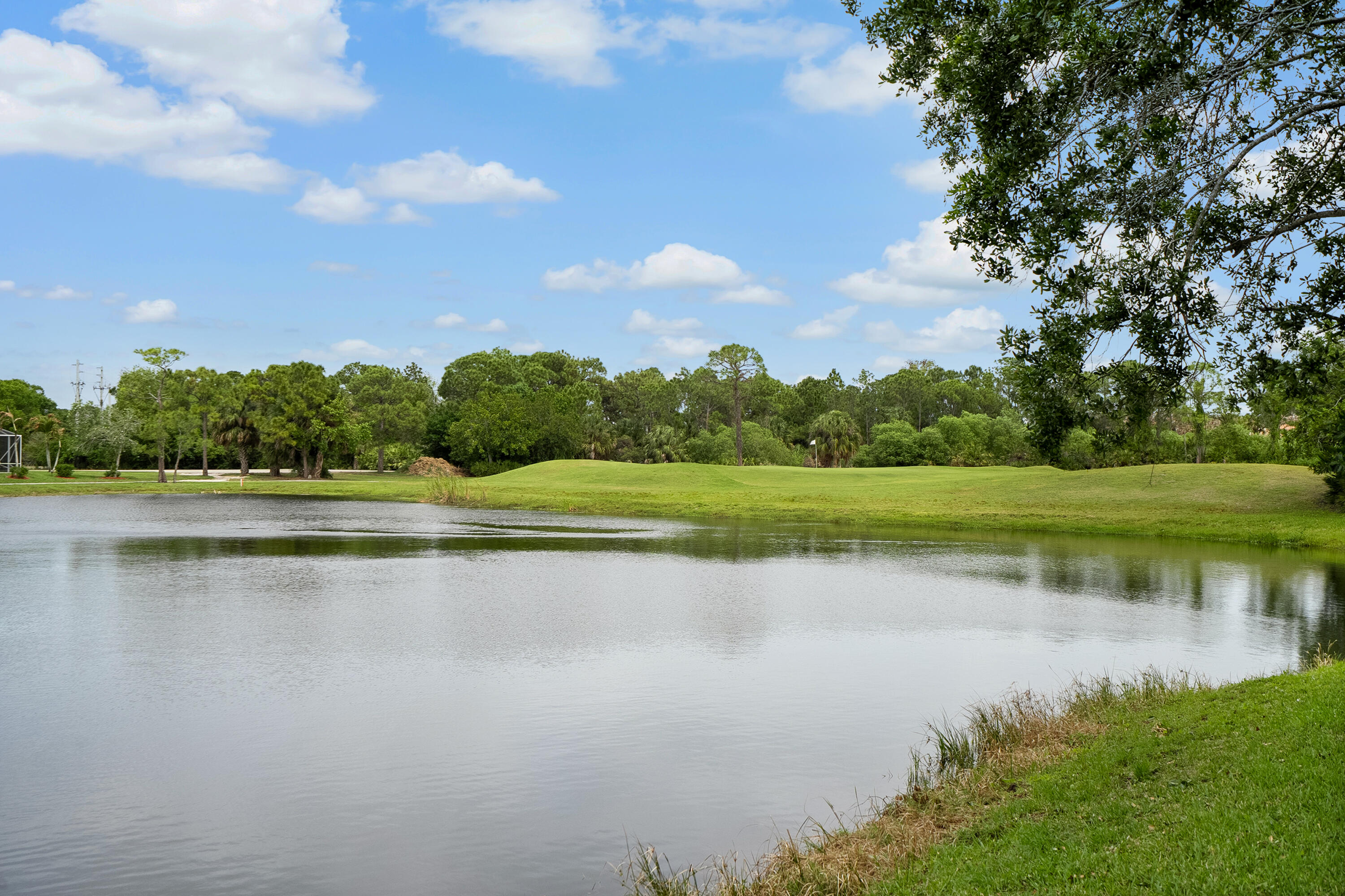 JENSEN BEACH COUNTRY CLUB - Residential