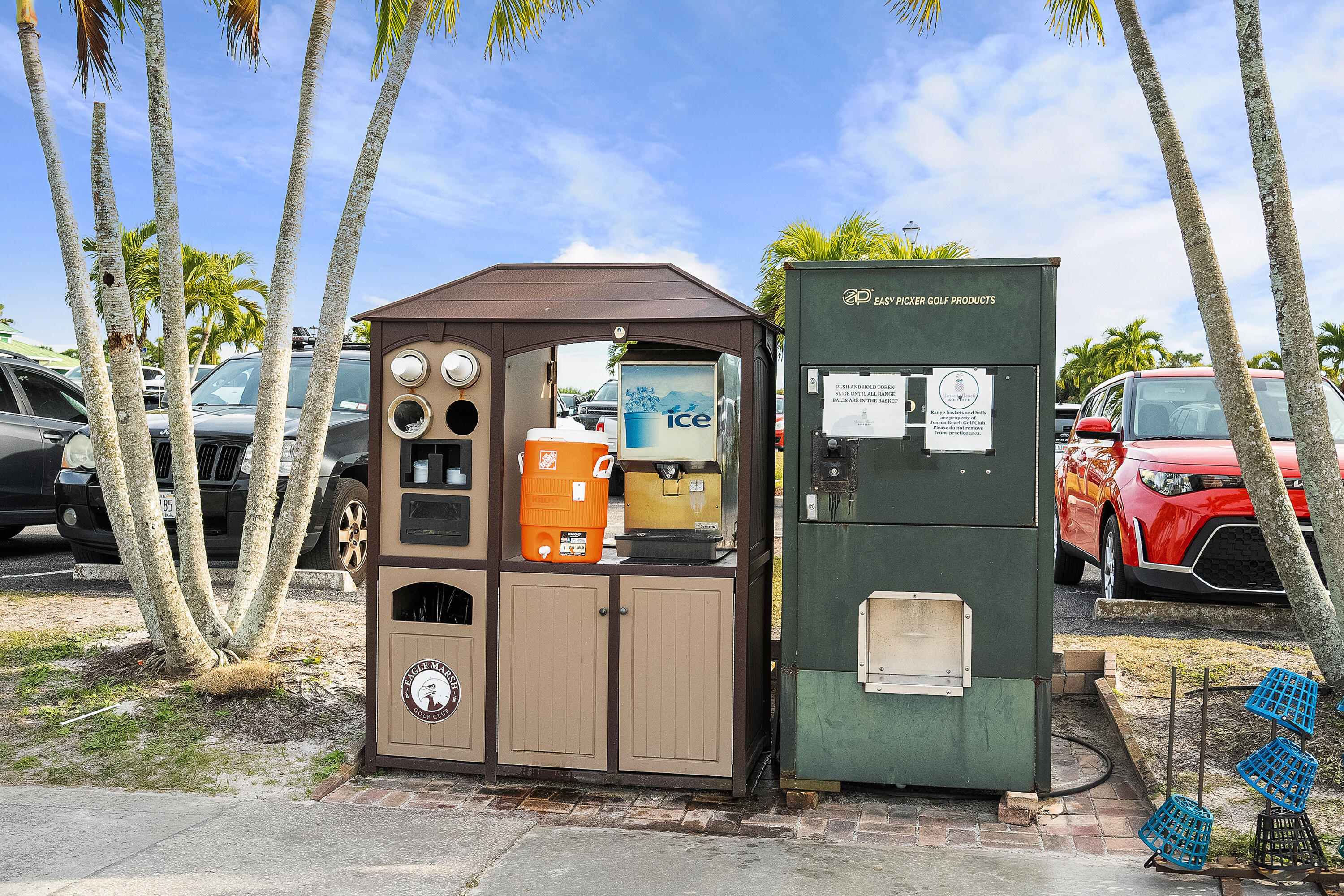 JENSEN BEACH COUNTRY CLUB - Residential