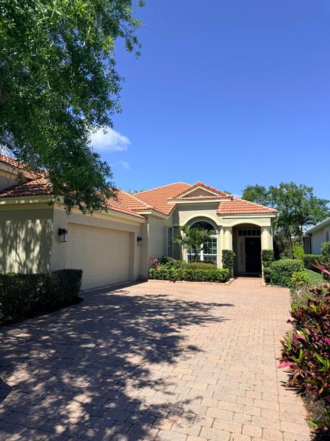 Property photo of 4626 Nw Wandering Oak Court, Jensen Beach, FL 34957