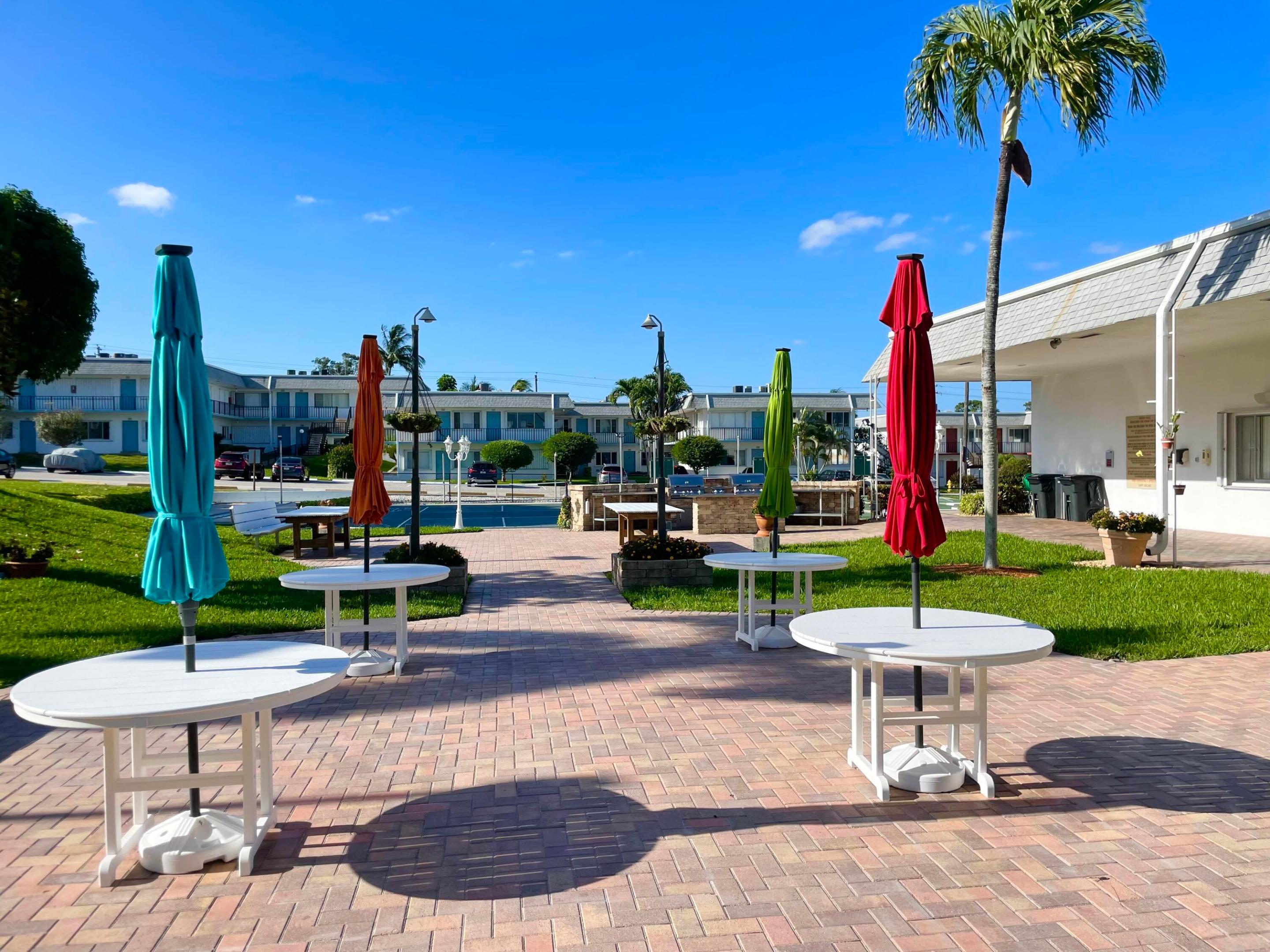 MURRY HILLS - Residential