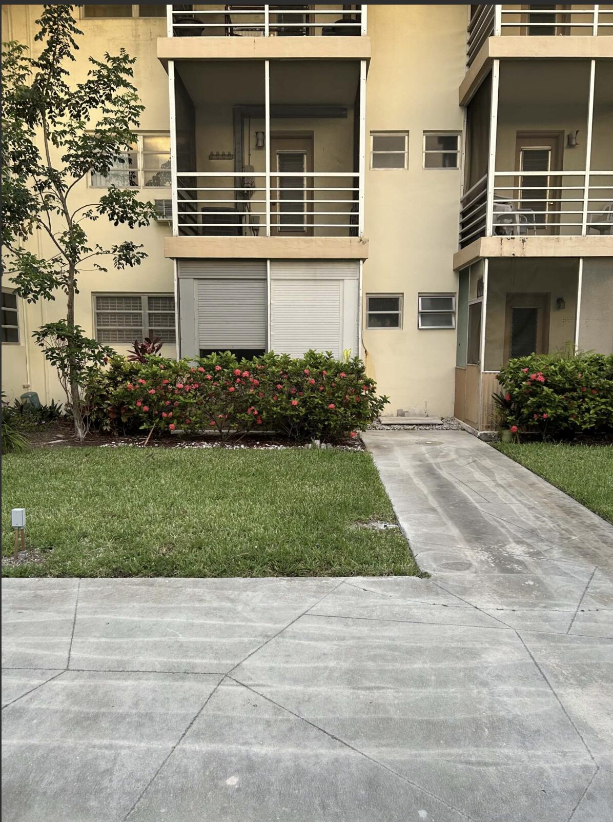 17050 NE 14th Avenue 110, Miami FL 33162