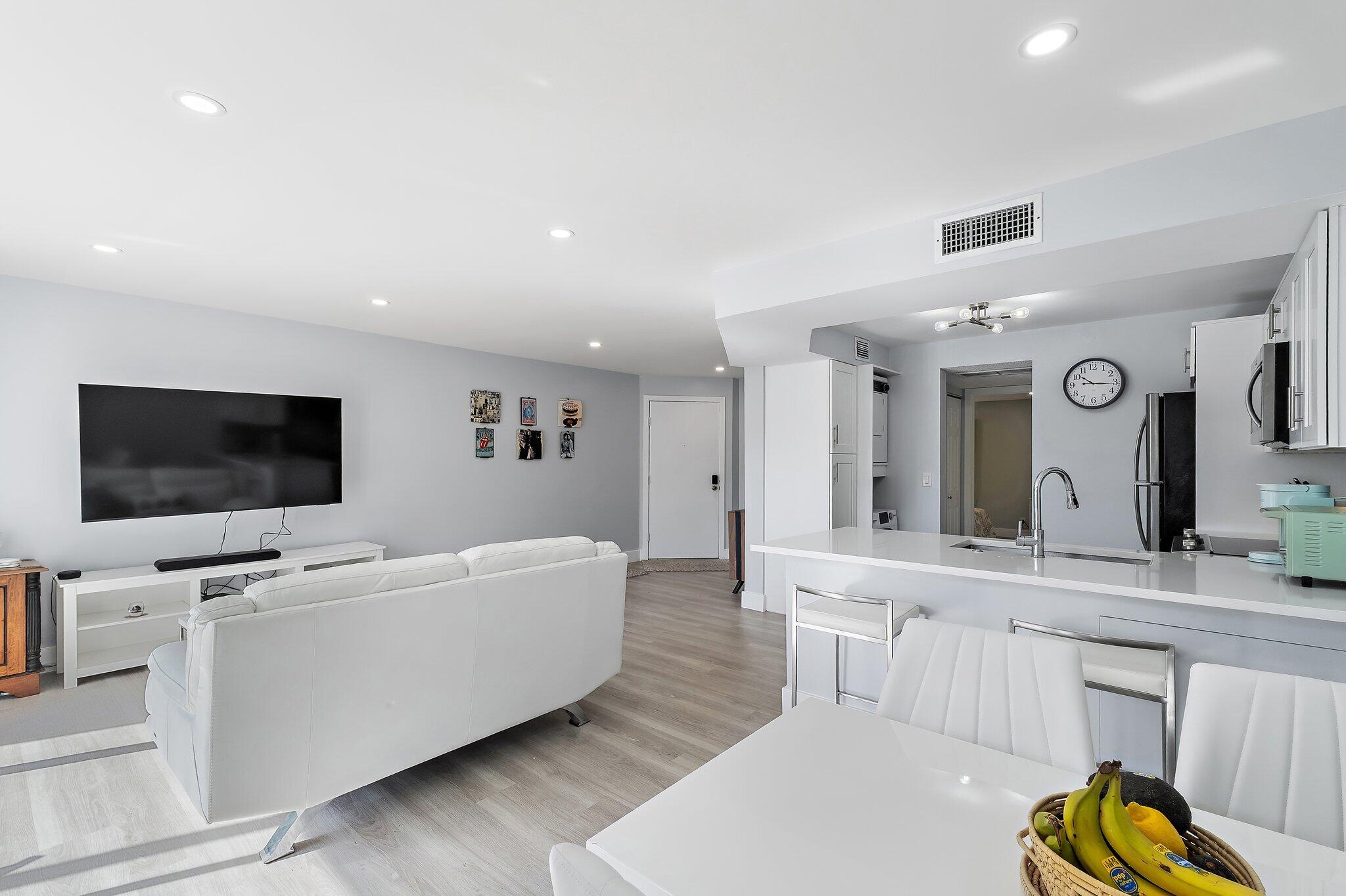 JUPITER OCEAN AND RACQUET CLUB TENNIS VILLA 1,2,3, - Residential Lease