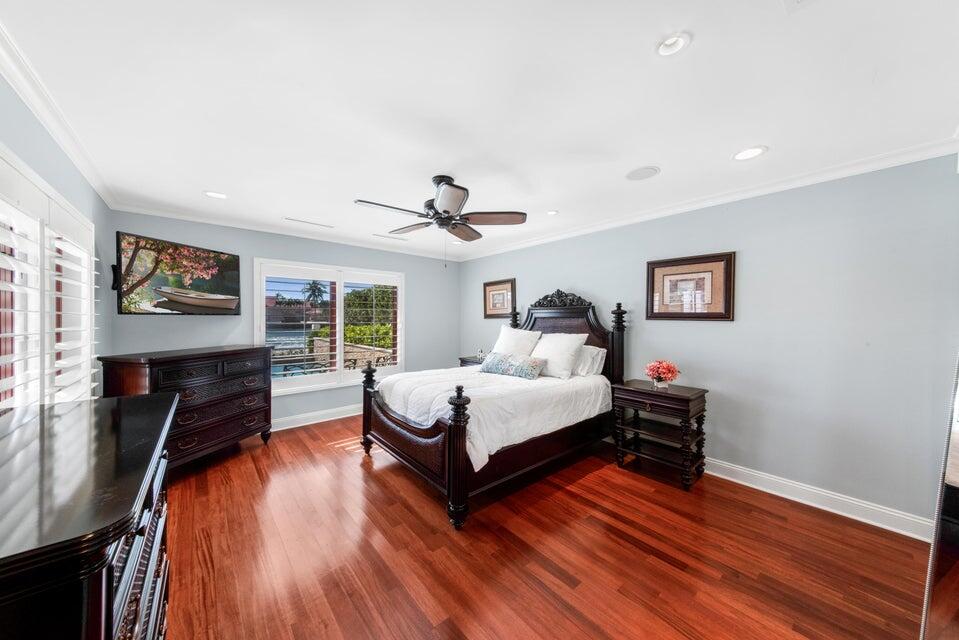 SILVER SHORES - Residential