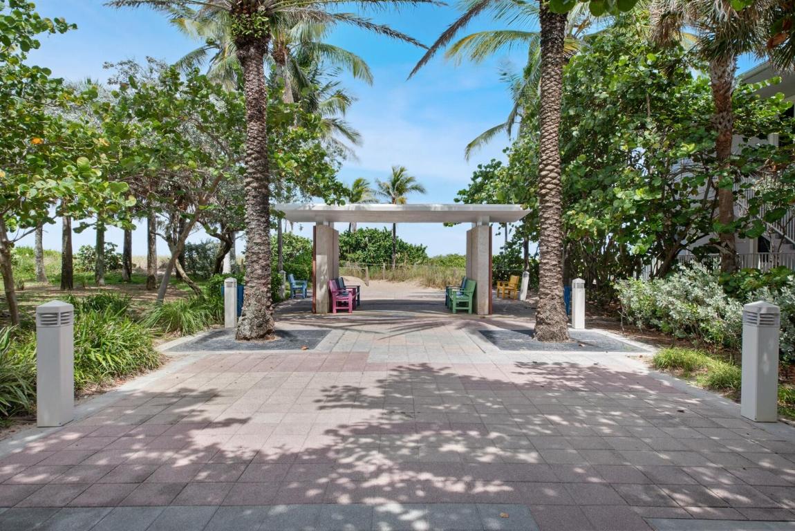 SILVER SHORES - Residential