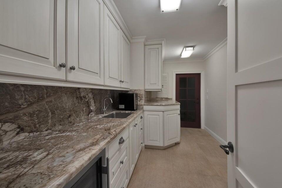 SILVER SHORES - Residential