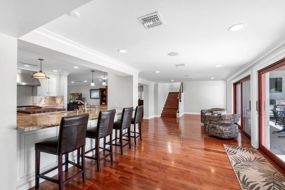 SILVER SHORES - Residential