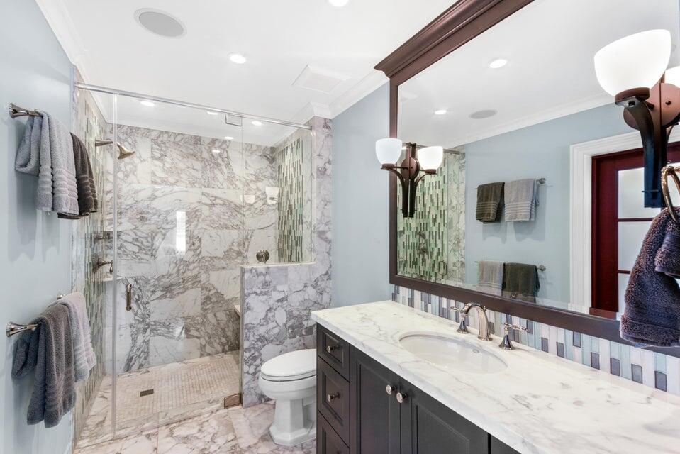 SILVER SHORES - Residential