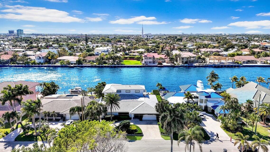 SILVER SHORES - Residential