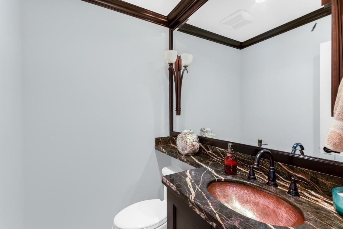 SILVER SHORES - Residential