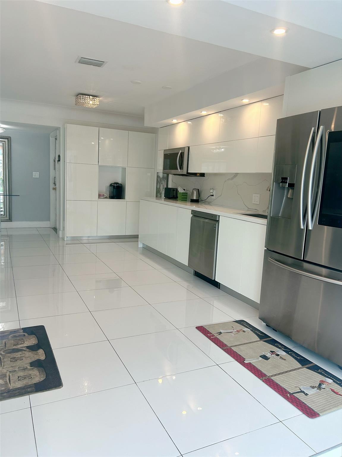 Wayne House Condo - Residential Lease