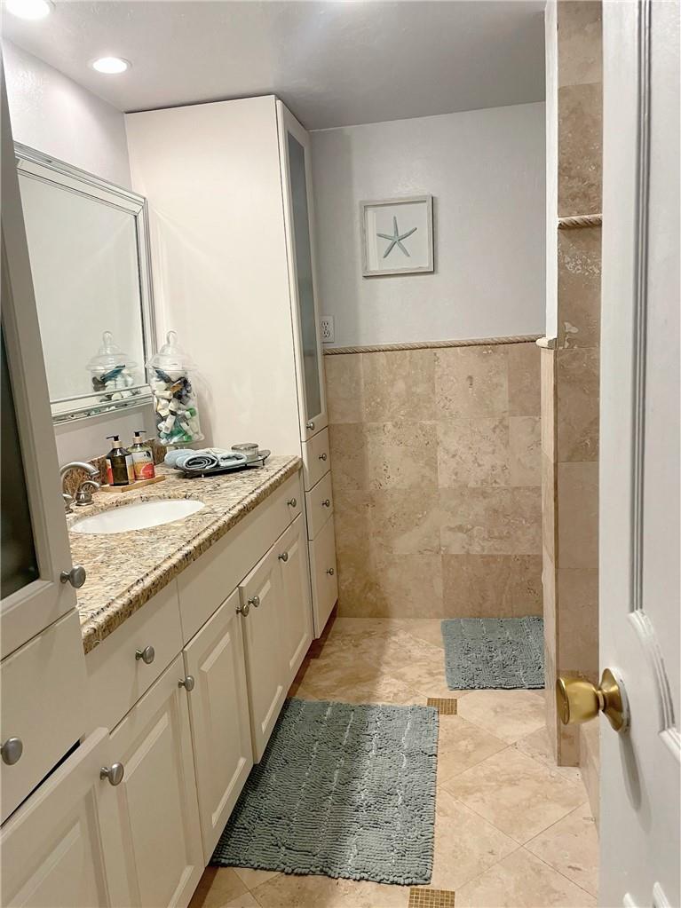 Wayne House Condo - Residential Lease