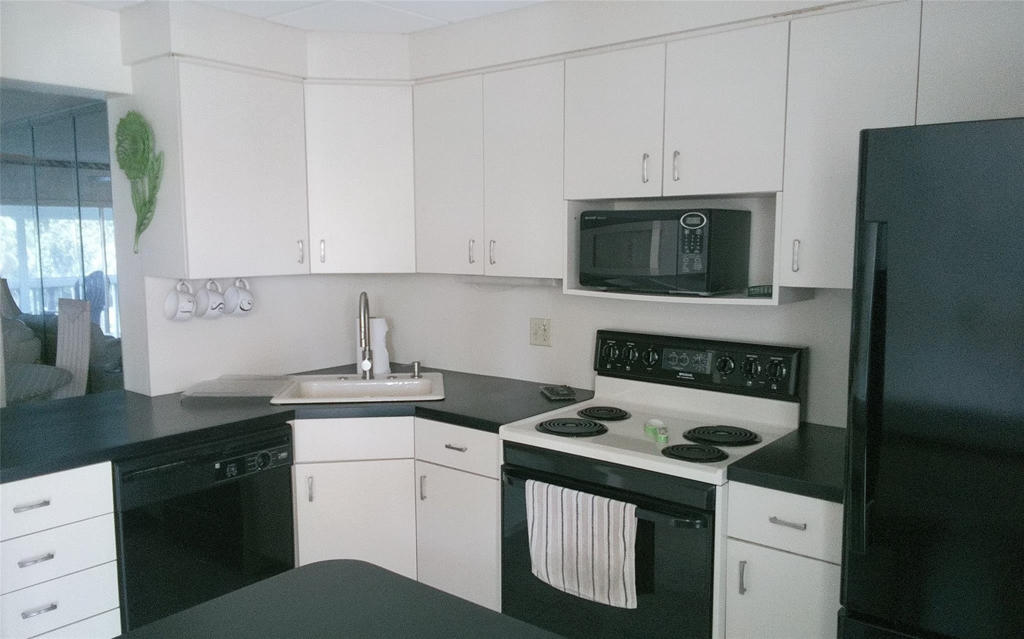 460 Paradise Isle Boulevard 301