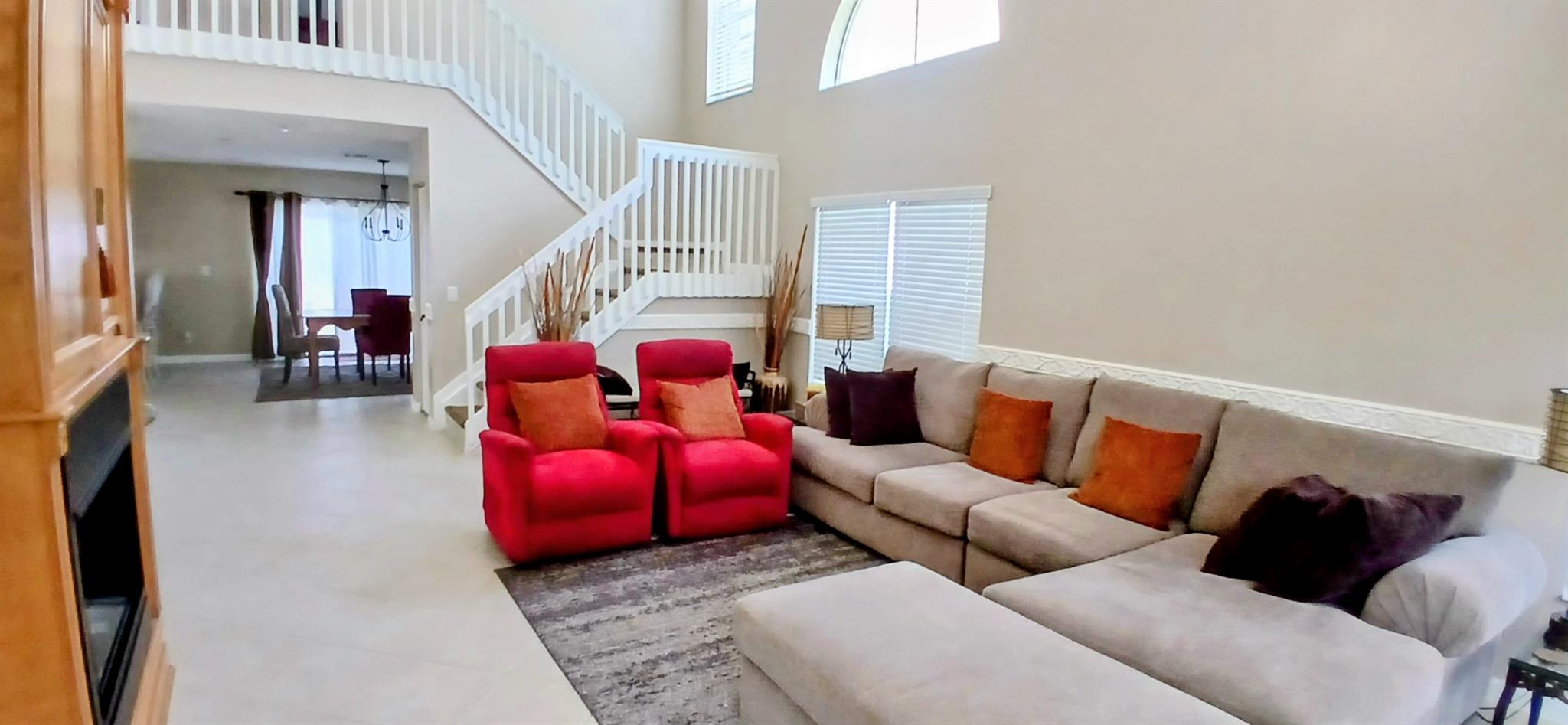 1124 Rialto Dr