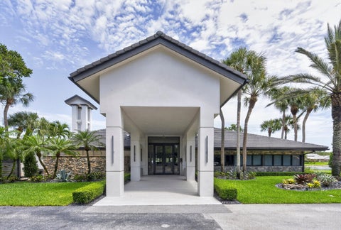 Tiny photo for 7100 E Cypresshead Drive E, Parkland, FL 33067 (MLS # B26071688)