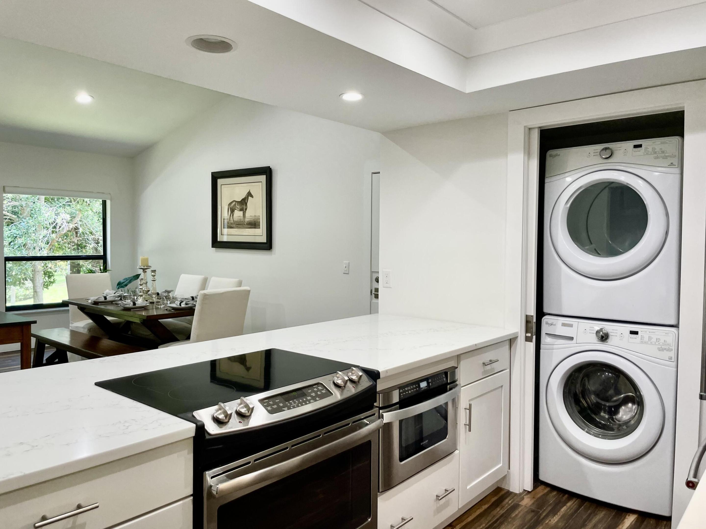 Properties 11863 WIMBLEDON Circle 546