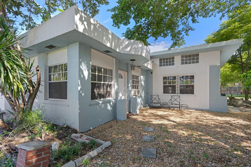 Photo of 1831 Juno Road #B, North Palm Beach, FL 33408 (MLS # R11113144)