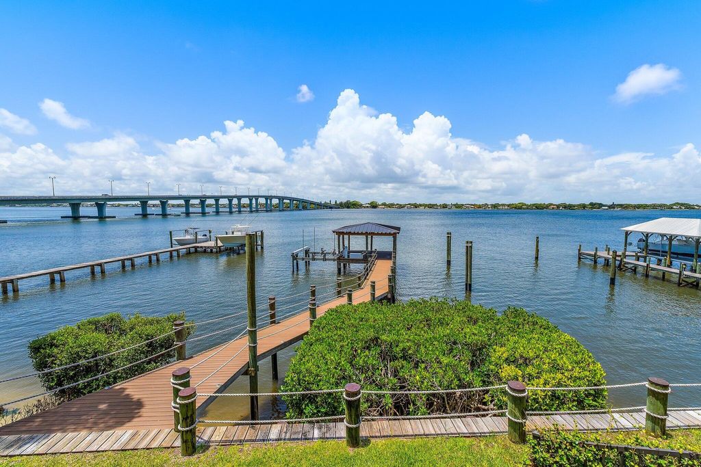 Photo of 9 N River Road, Stuart, FL 34996 (MLS # B26032010)