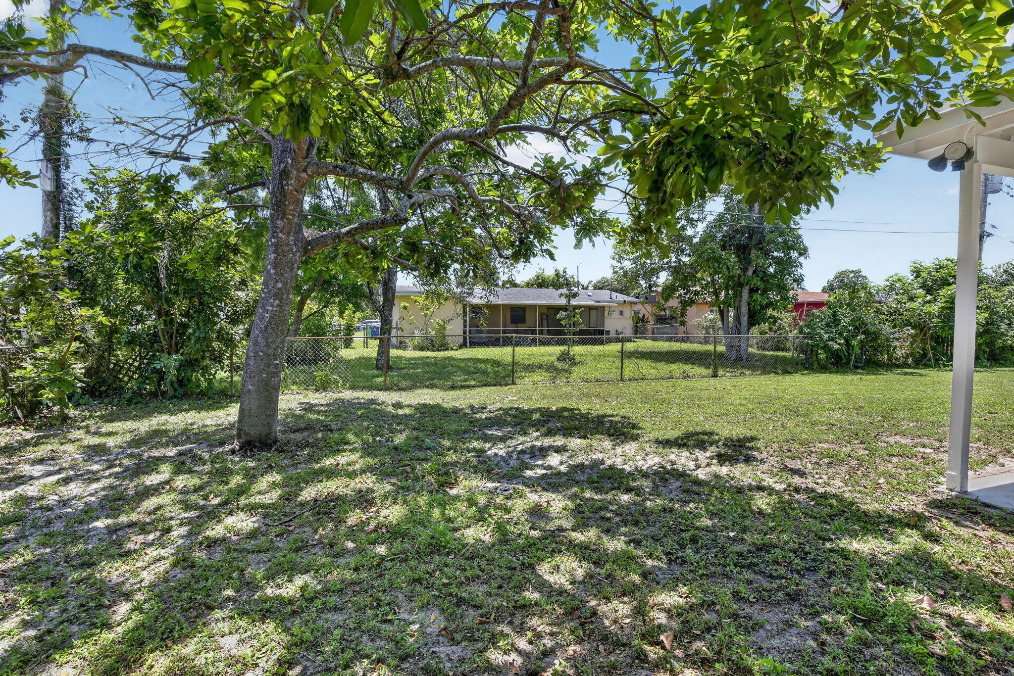 SUNRISE GOLF VILLAGE - Residential