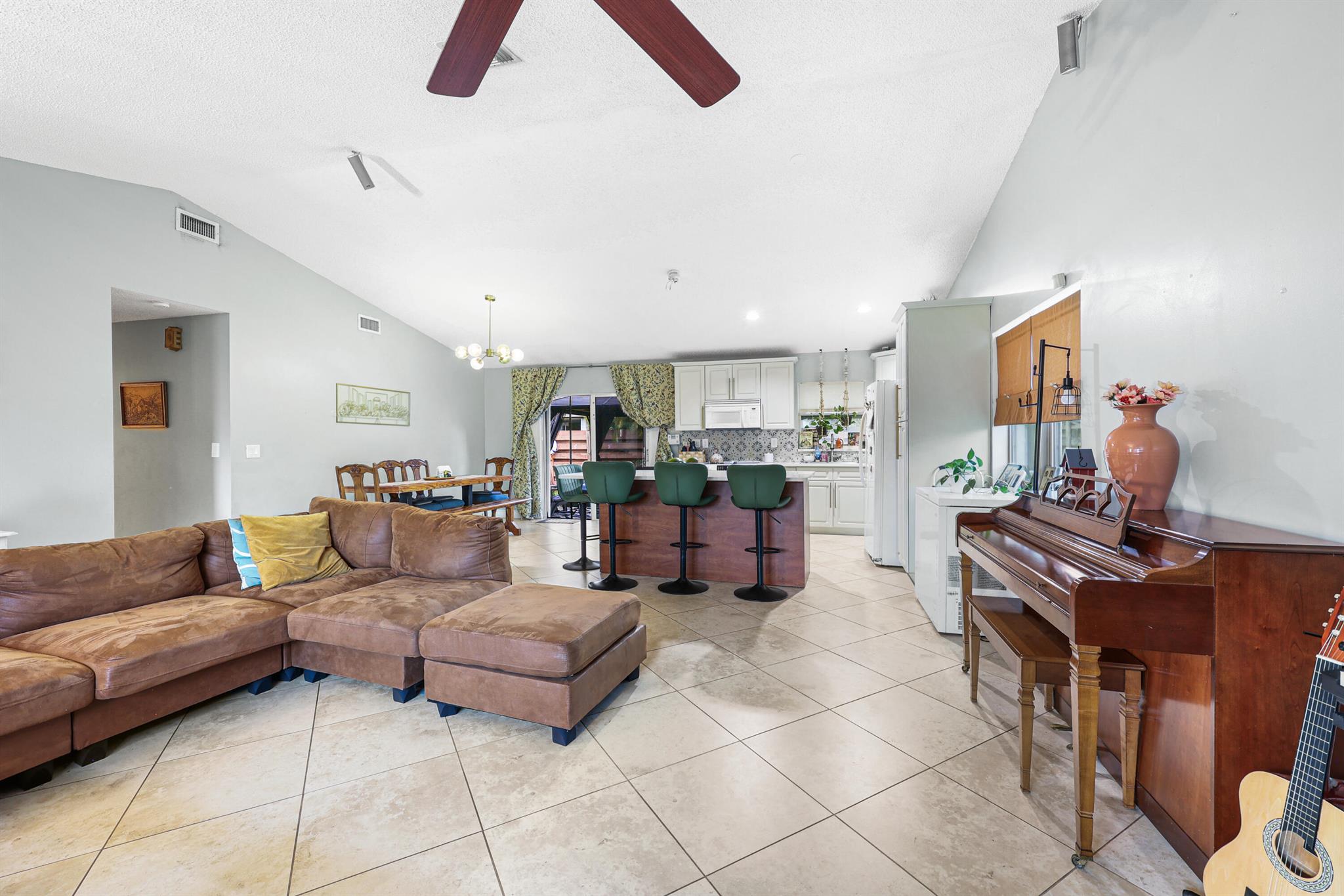 LAUDERDALE NORTH PARK SEC - Residential