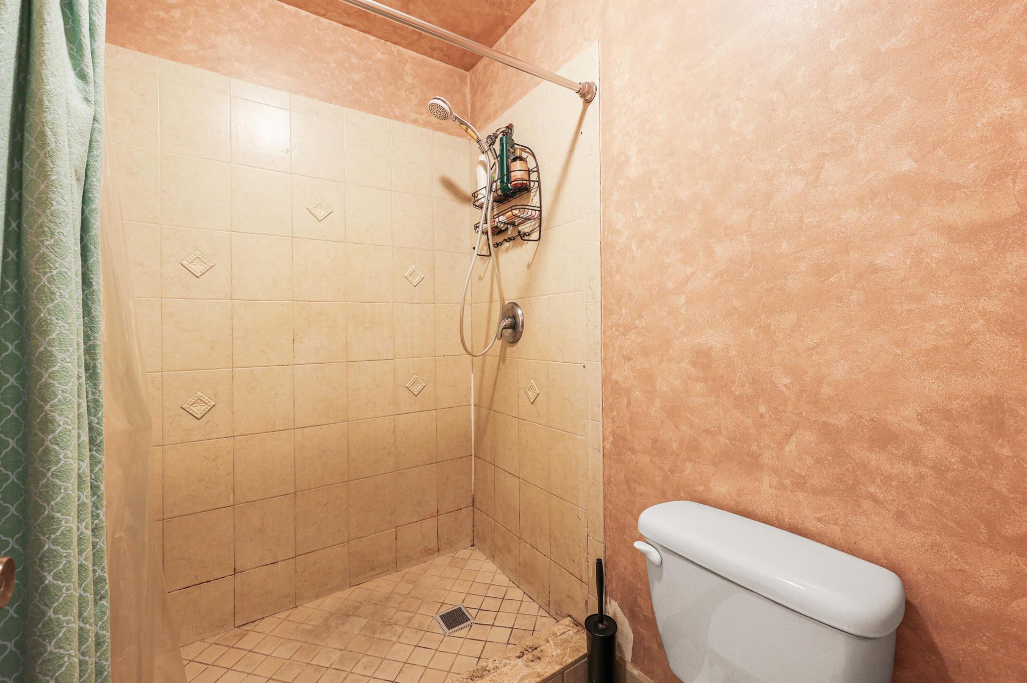 LAUDERDALE NORTH PARK SEC - Residential