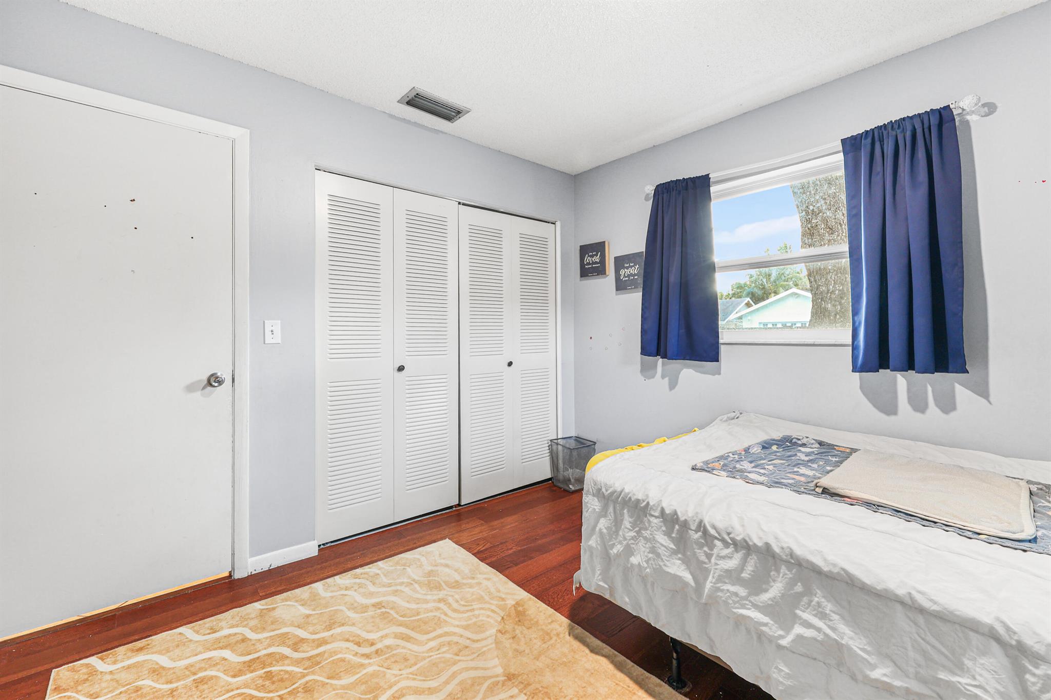 LAUDERDALE NORTH PARK SEC - Residential