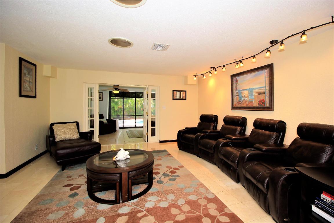 PINELANDS NORTH - Residential