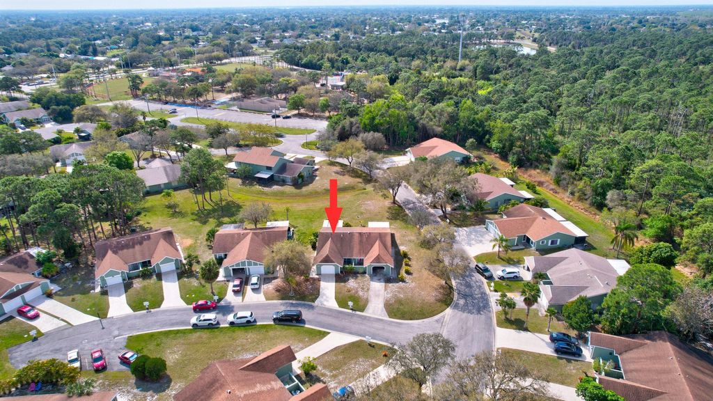 Photo of 1314 SE La Haven Court, Port Saint Lucie, FL 34952 (MLS # R10957386)