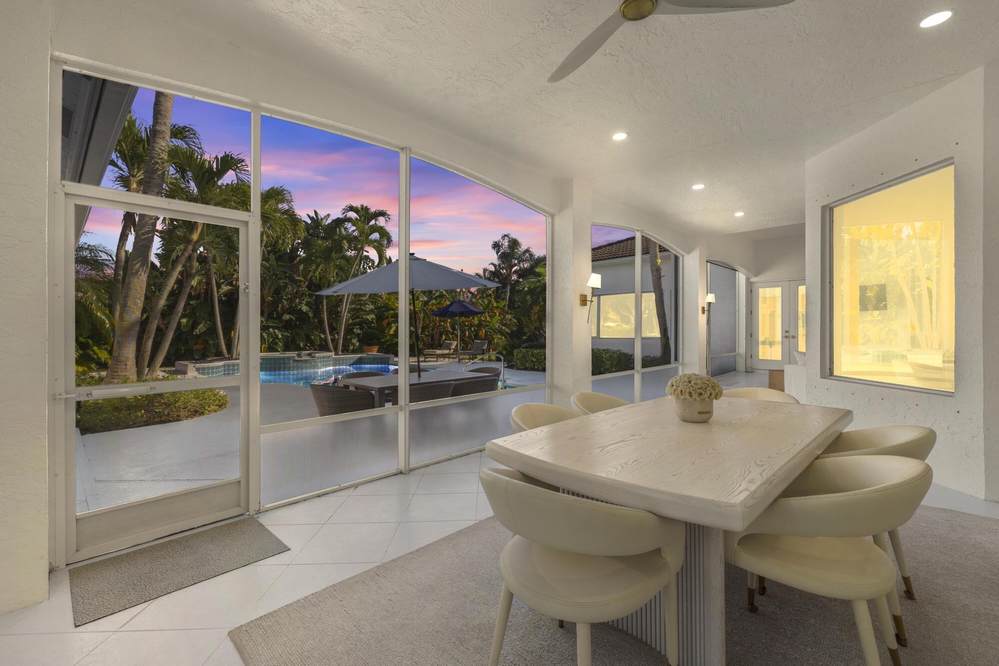 ADMIRALS COVE - Residential