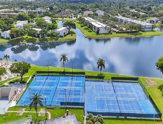 TROWBRIDGE CONDO - Residential Lease