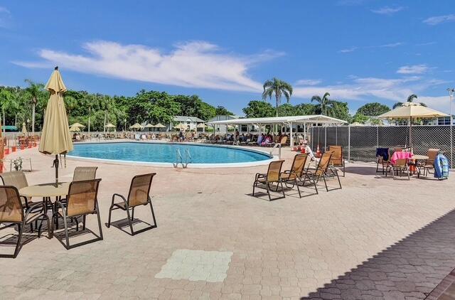 TROWBRIDGE CONDO - Residential Lease