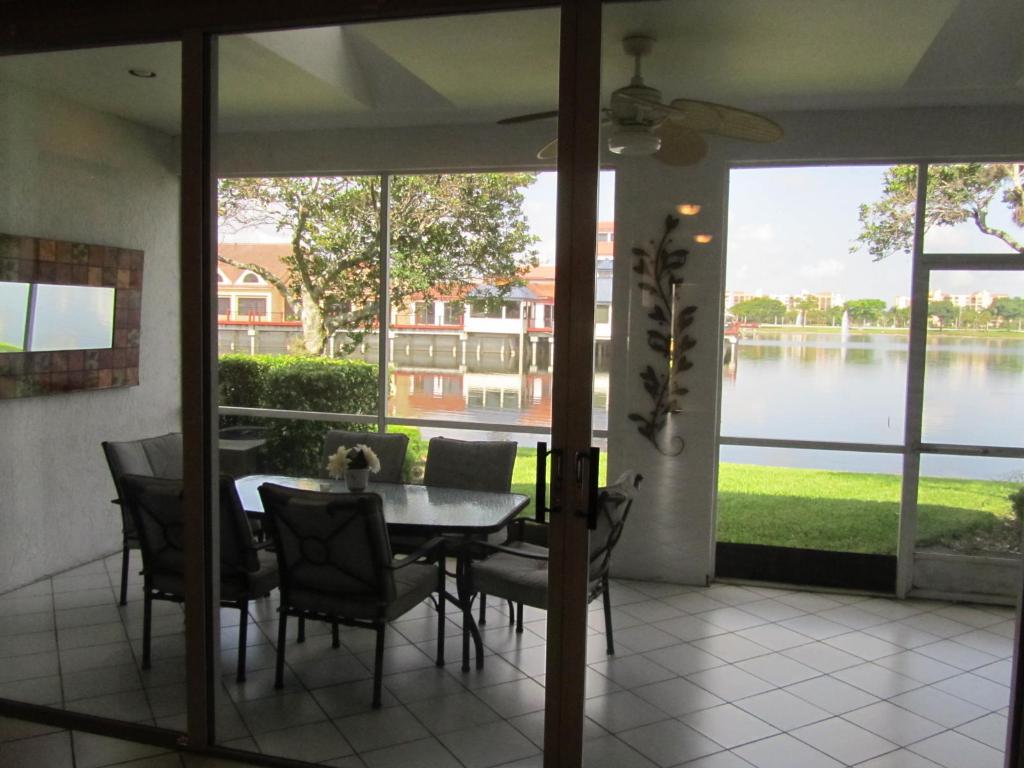 Cortina - Residential Lease