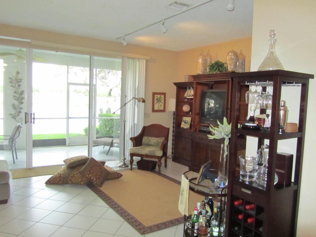 Cortina - Residential Lease