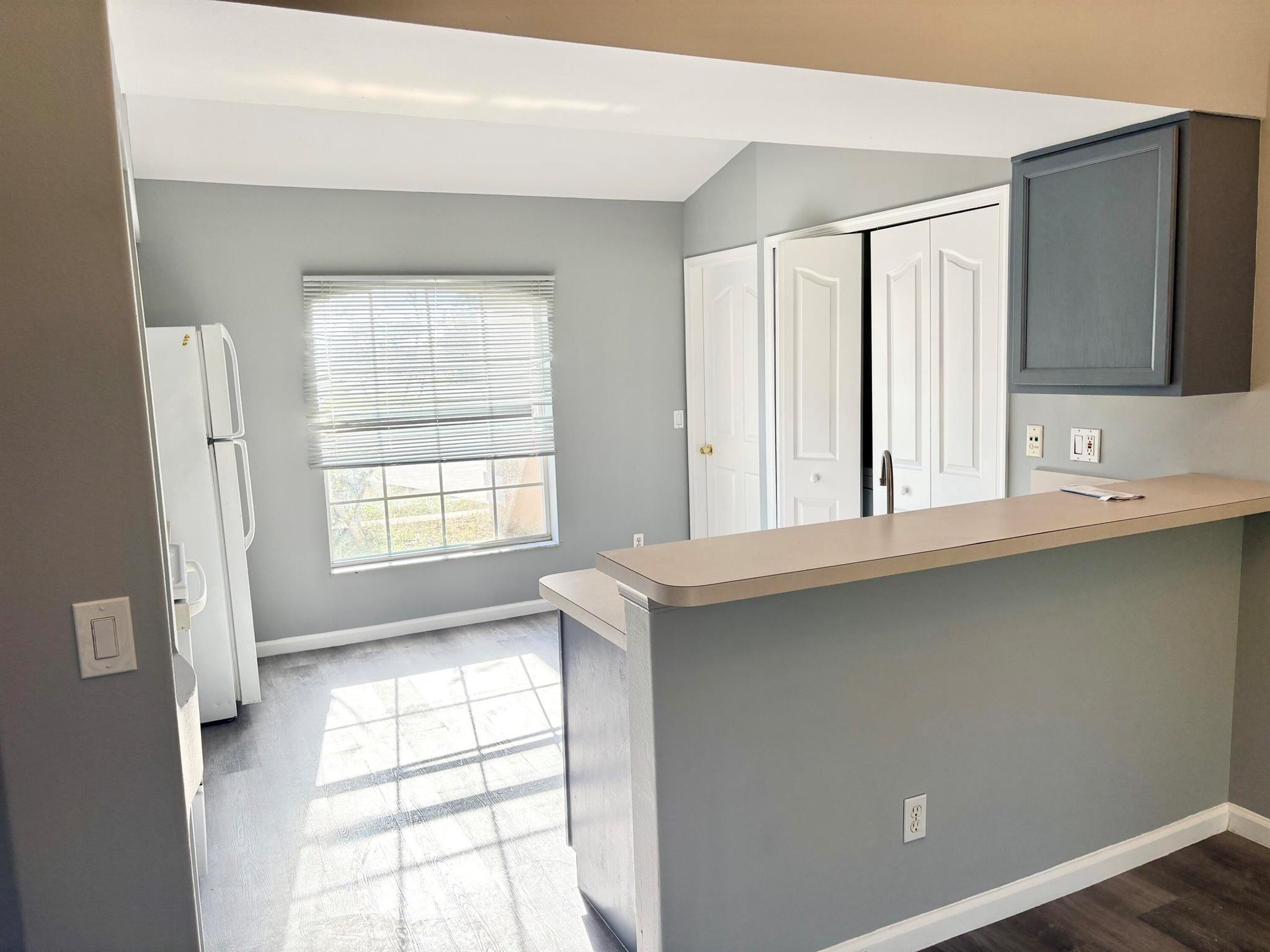 PORT ST LUCIE SECTION 18 - Residential Lease