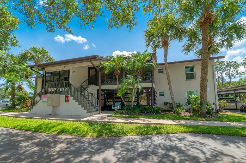 Photo of 6531 SE Federal Highway #H1-204, Stuart, FL 34997 (MLS # R11109114)