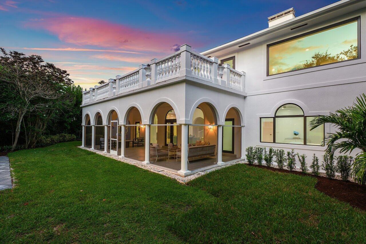 JUPITER HILLS - Residential
