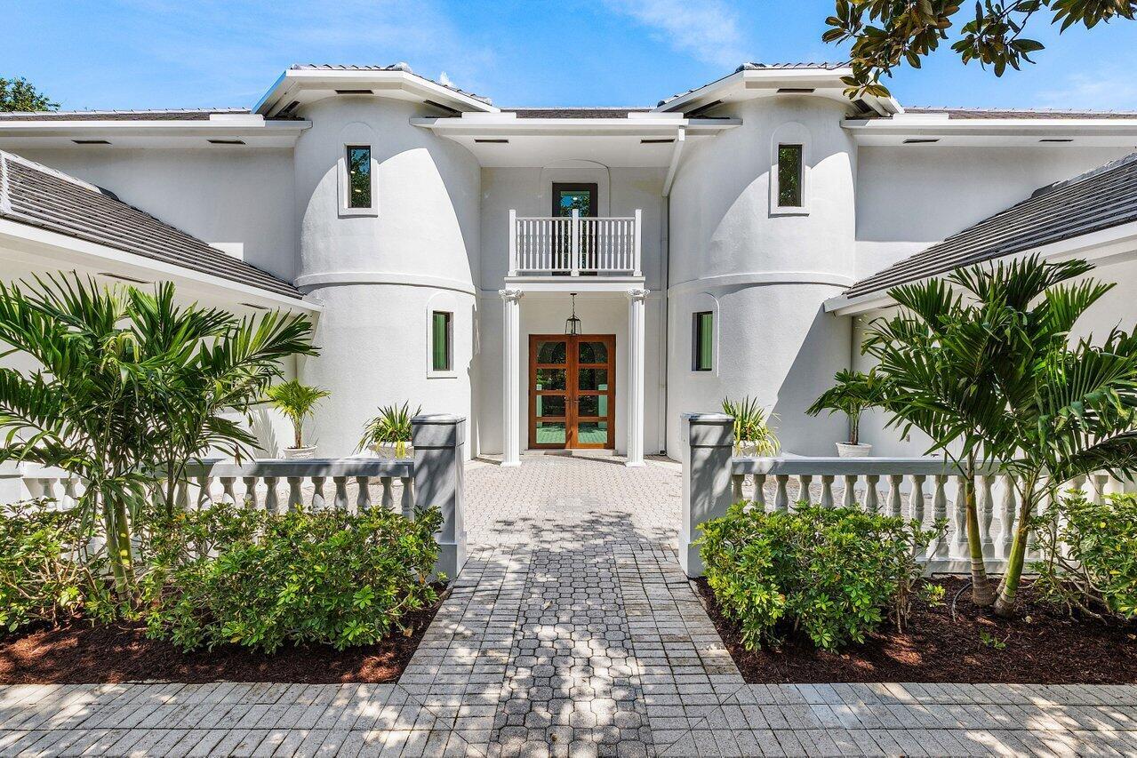 JUPITER HILLS - Residential