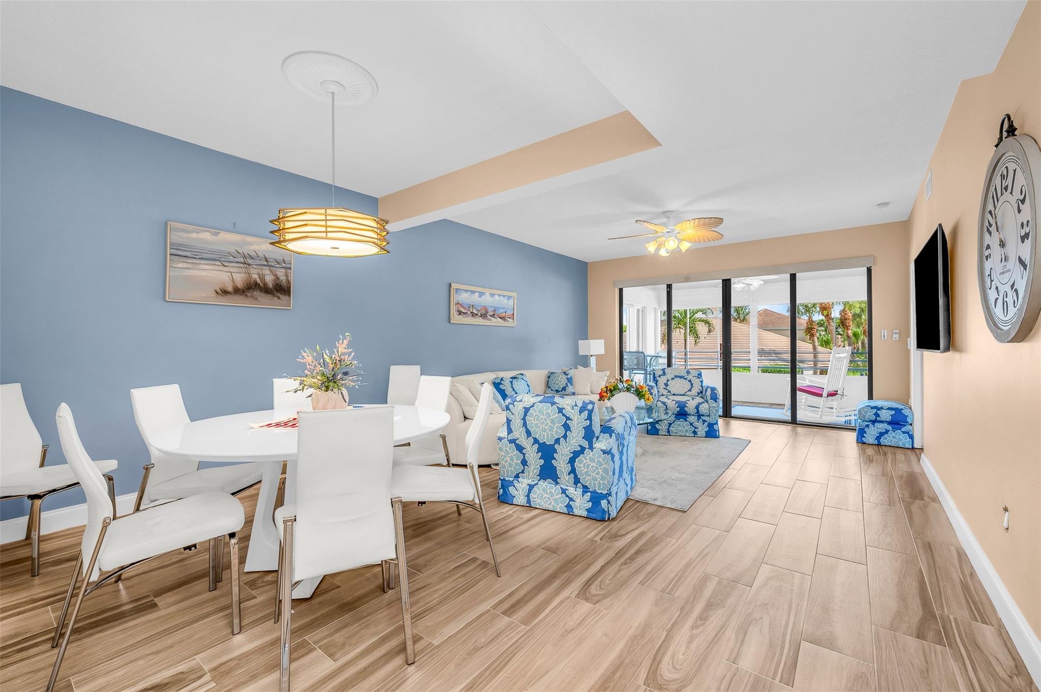 827 Oak Harbour Drive 827