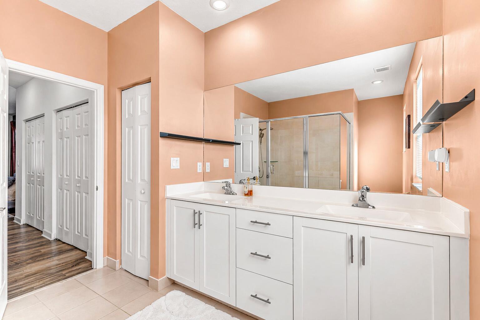 The Edge On 20th - Residential