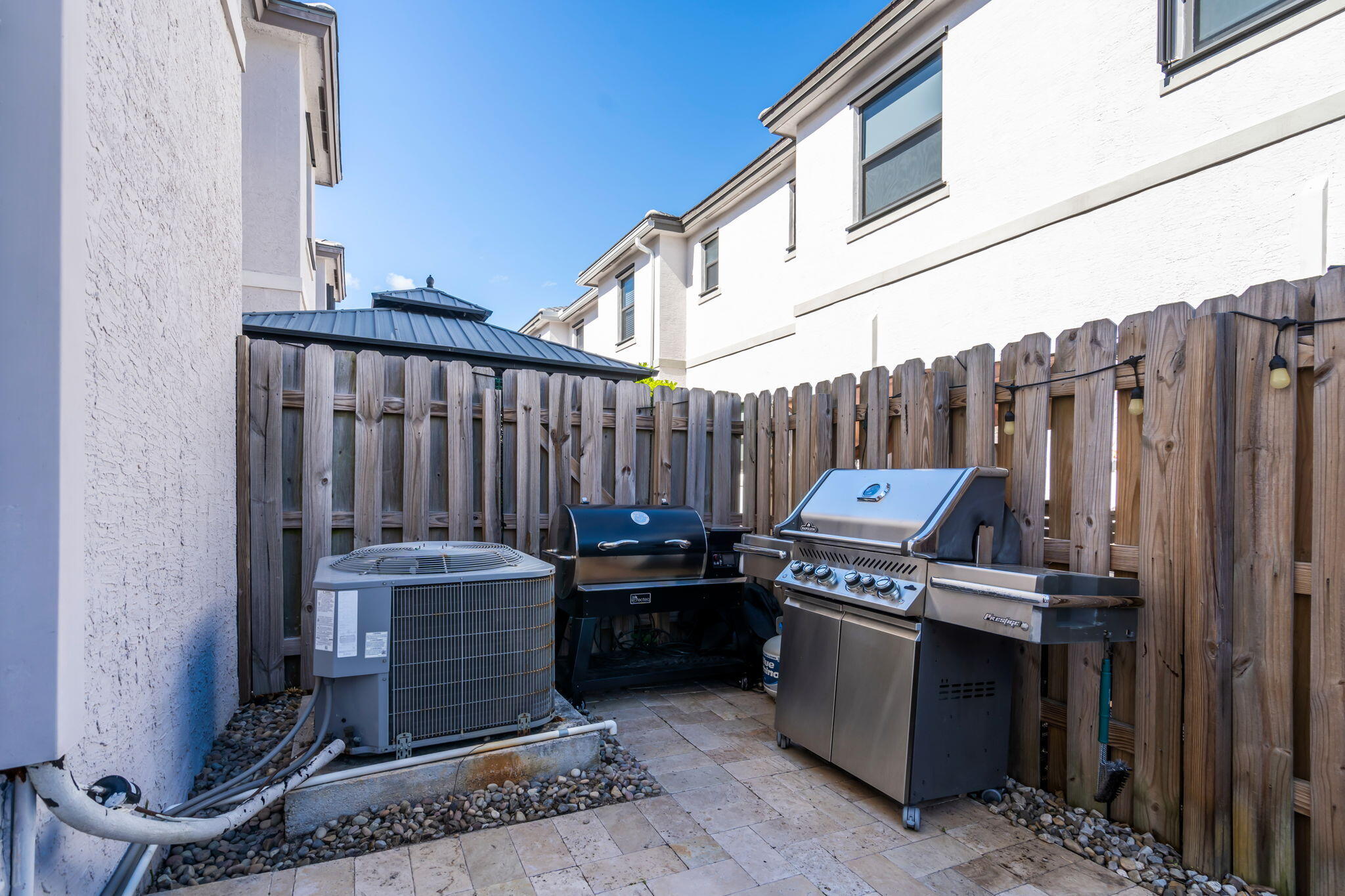 The Edge On 20th - Residential