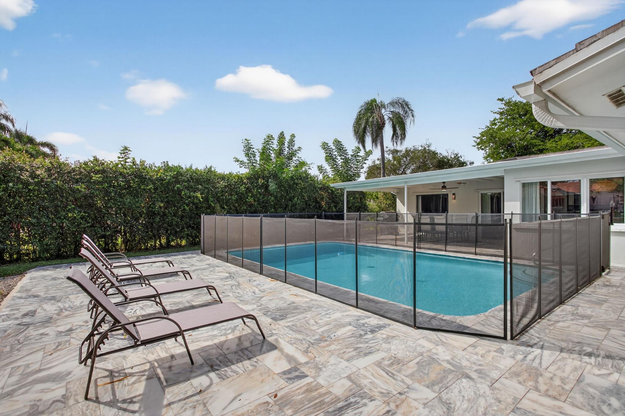 Coral Spgs Country Club W - Residential