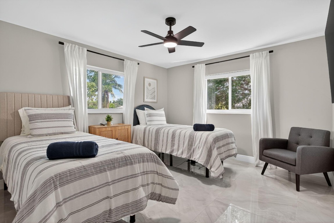 Coral Spgs Country Club W - Residential