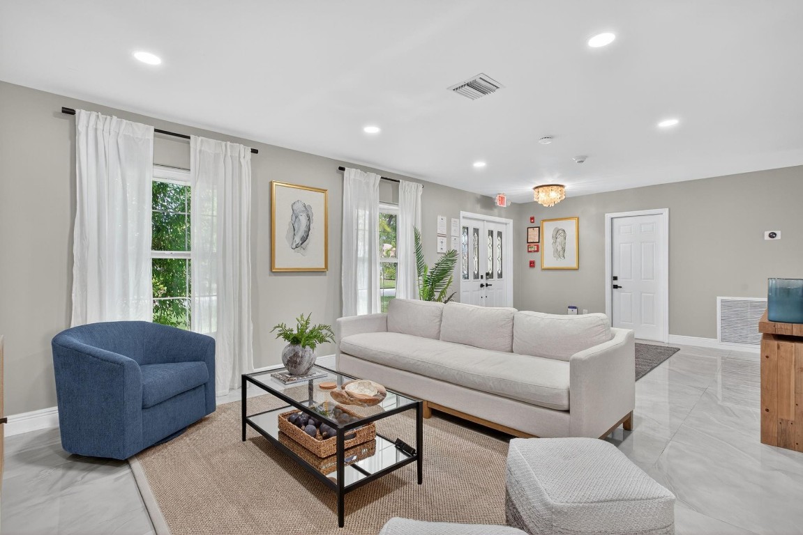 Coral Spgs Country Club W - Residential