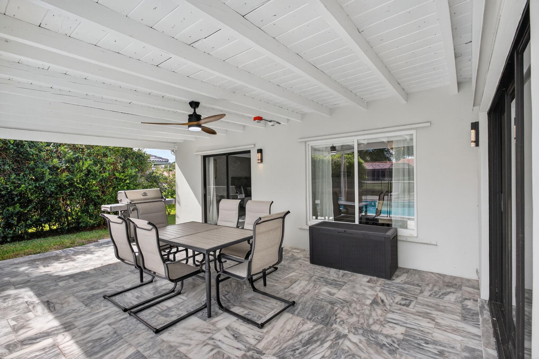 Coral Spgs Country Club W - Residential