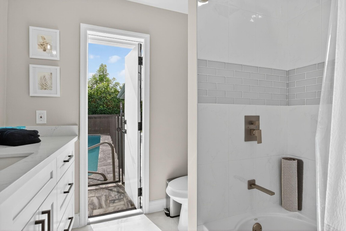 Coral Spgs Country Club W - Residential