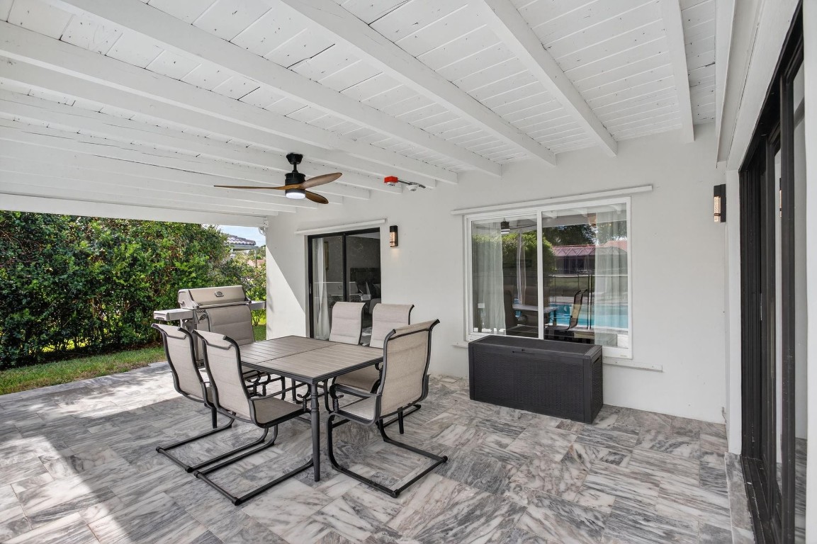 Coral Spgs Country Club W - Residential