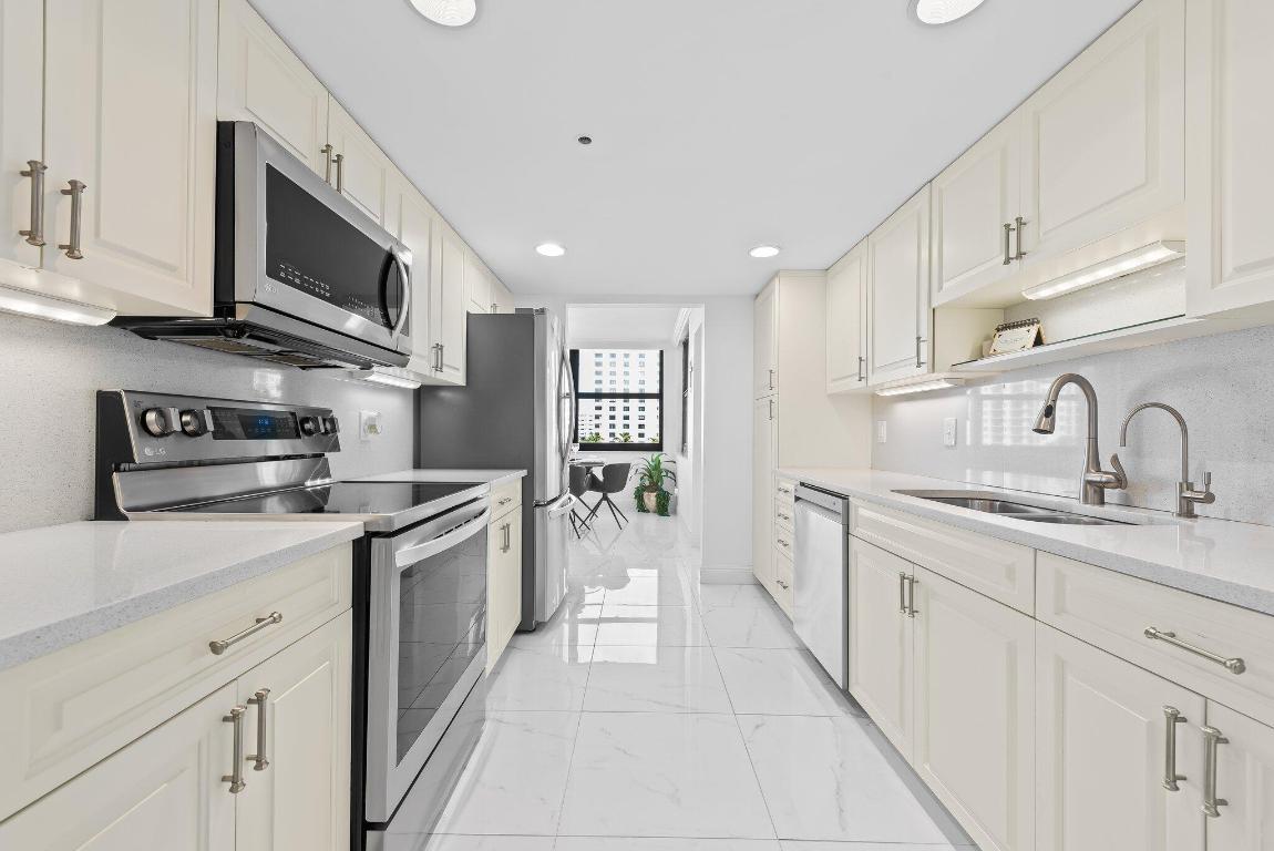 CASUARINA CONDO - Residential