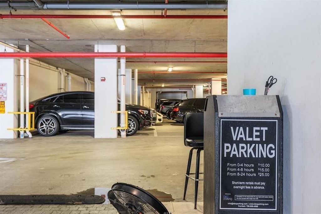 Photo of 401 N Birch Road #1214, Fort Lauderdale, FL 33304 (MLS # F10550831)